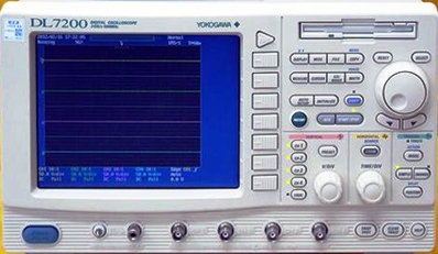 YOKOGAWA DL7200-701430 4 Ch 500 MHz SignalExplorer Digital Oscilloscope
