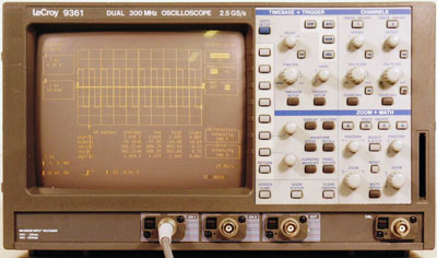 LECROY 9361 2 Ch 300 MHz Digital Oscilloscope