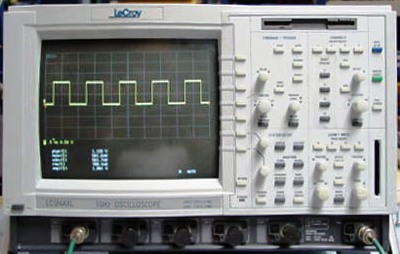 LECROY LC584AXL 4 Ch 1 GHz Digital Oscilloscope