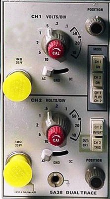 TEKTRONIX 5A38 Dual Trace Amplifier Plug-in TEKTRONIX 5A38 Dual Trace Amplifier Plug-in