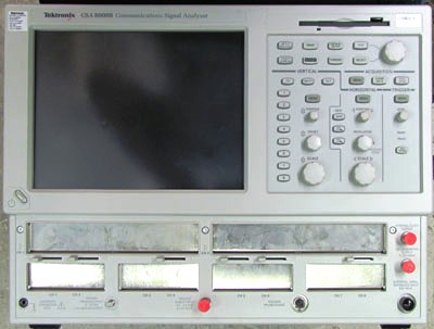 TEKTRONIX CSA8000B Communications Signal Analyzer Mainframe