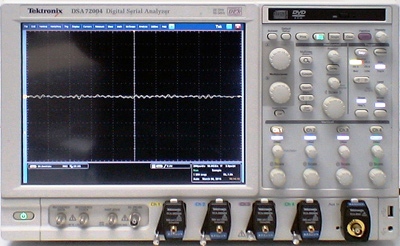 TEKTRONIX DSA72004 20 GHz Real-time Digital Serial Analyzer TEKTRONIX DSA72004 20 GHz Real-time Digital Serial Analyzer