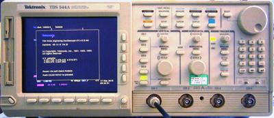 TEKTRONIX TDS544A 4-Ch 500 MHz Digitizing Oscilloscope TEKTRONIX TDS544A 4-Ch 500 MHz Digitizing Oscilloscope