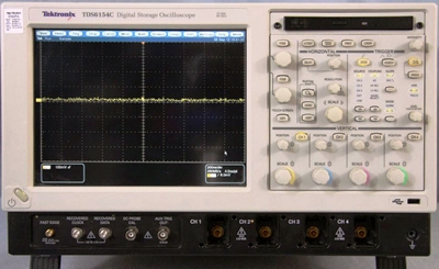 TEKTRONIX TDS6124C 4 Ch 12 GHz Digital Storage Oscilloscope TEKTRONIX TDS6124C 4 Ch 12 GHz Digital Storage Oscilloscope